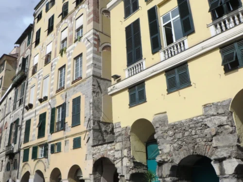 Dalla Liguria Pound proseguì alla volta dell’amata Verona